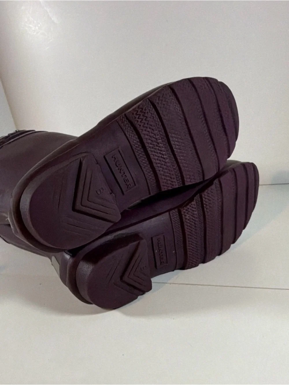 Hunter Girl’s (Size 5G) Tall Waterproof Rain Boots - Burgundy/Maroon